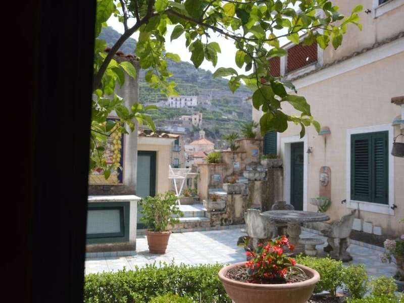 Santa Lucia 2