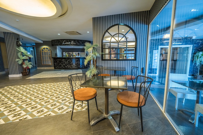Point Beach Hotel 9