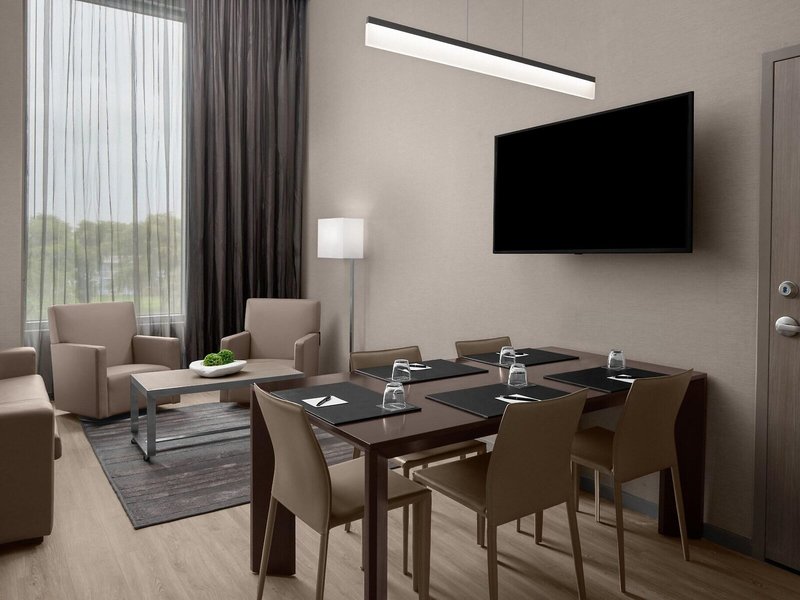 AC Hotel Miami Dadeland 21