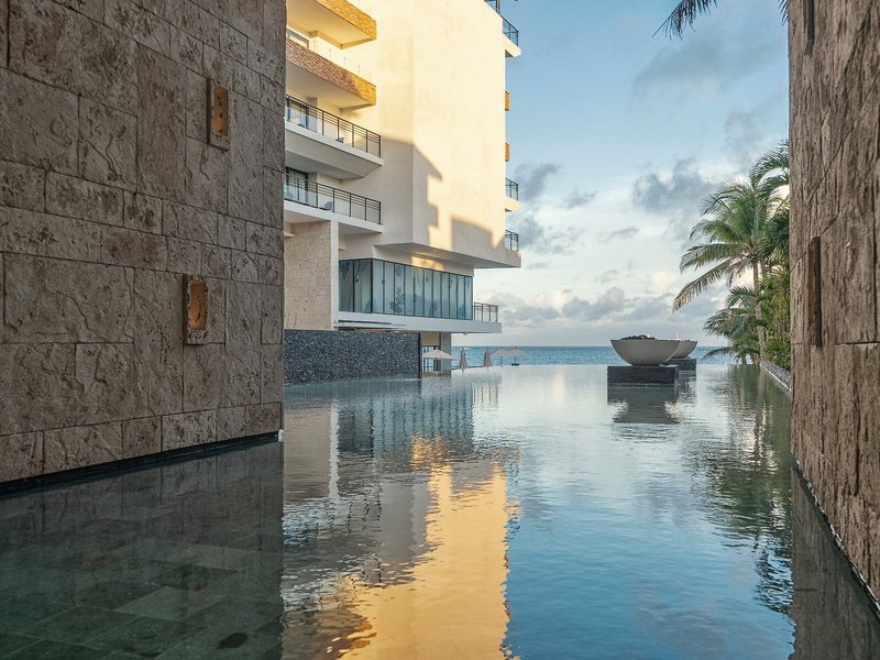 The Fives Oceanfront 1