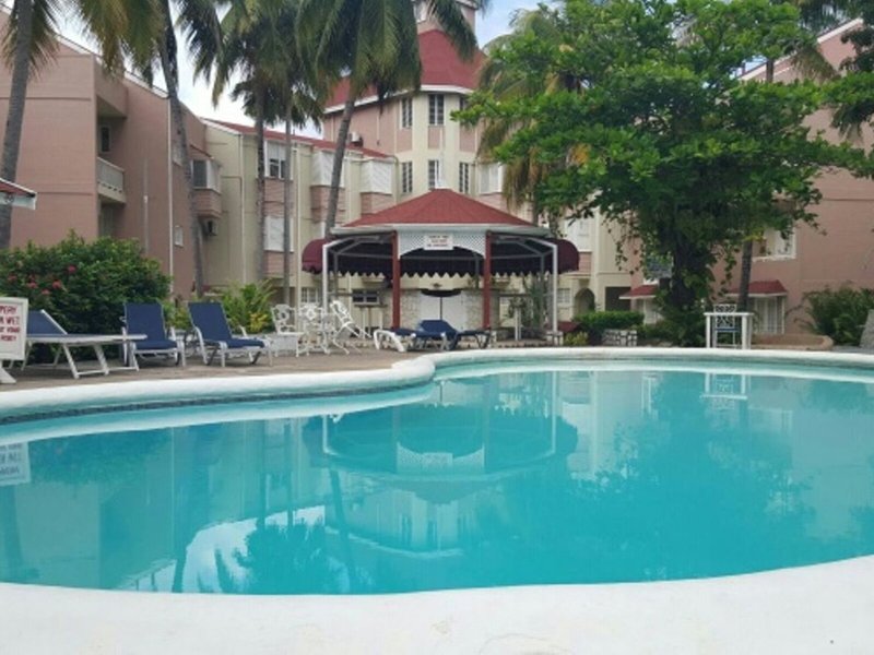 Fisherman's Point Resort 11