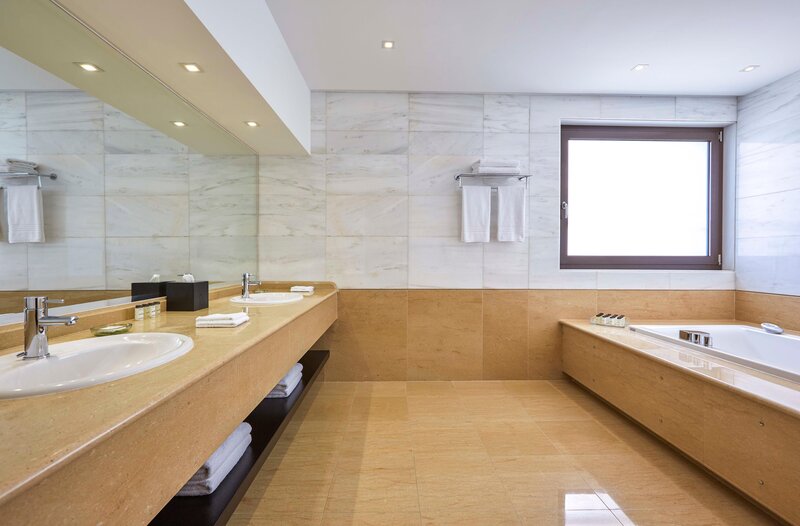 Sheraton Rhodes Resort 72 - Bathroom Example