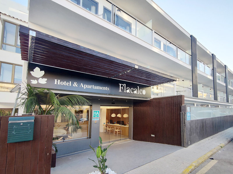 Flacalco Hotel & Apartments 11