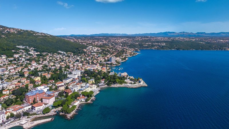 Hilton Rijeka Costabella Beach Resort & Spa 12