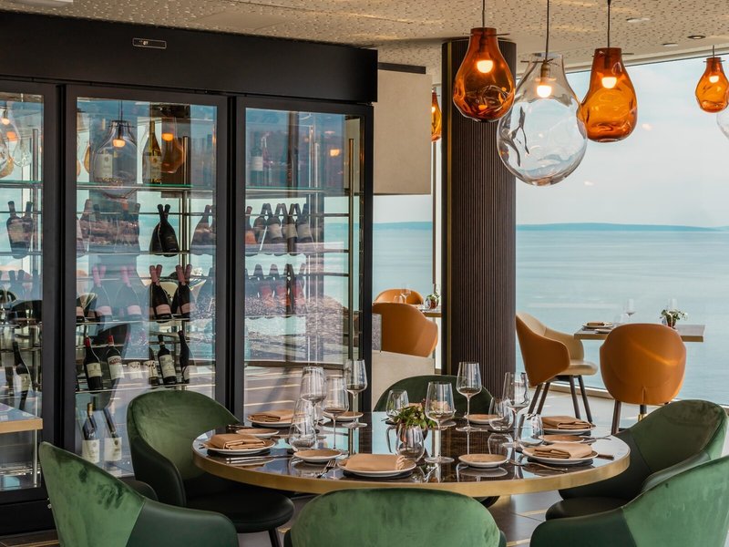 Hilton Rijeka Costabella Beach Resort & Spa 17