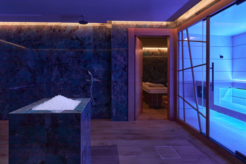 Castello Infinity Suites 17