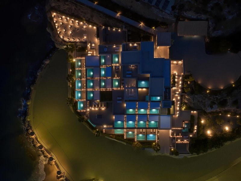 Castello Infinity Suites 1