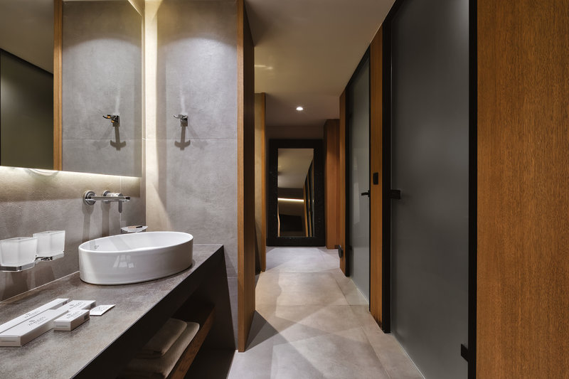 Castello Infinity Suites 43