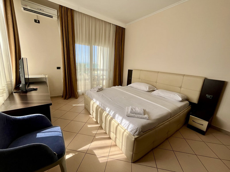 Hotel Vivas 9