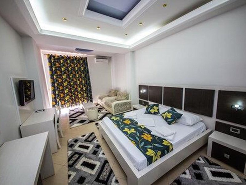 Grand Hotel Aita 25
