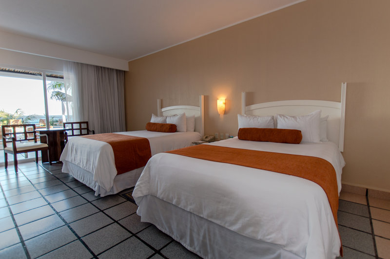 Flamingo Cancun Resort 6