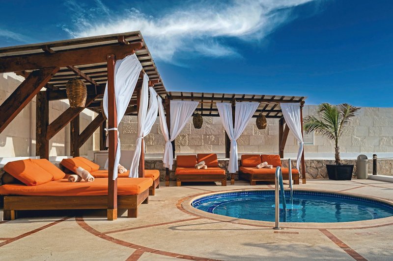 Flamingo Cancun Resort 7