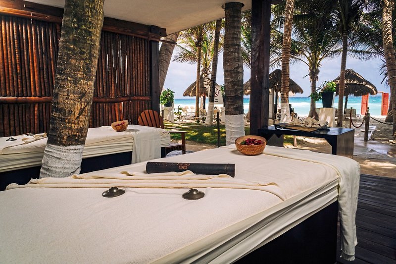 Flamingo Cancun Resort 9