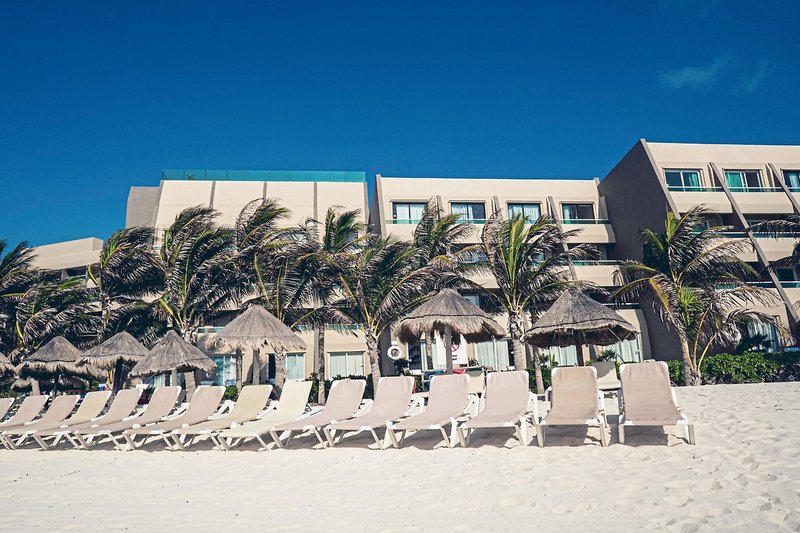 Flamingo Cancun Resort 10