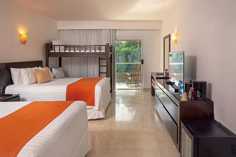 Flamingo Cancun Resort 23