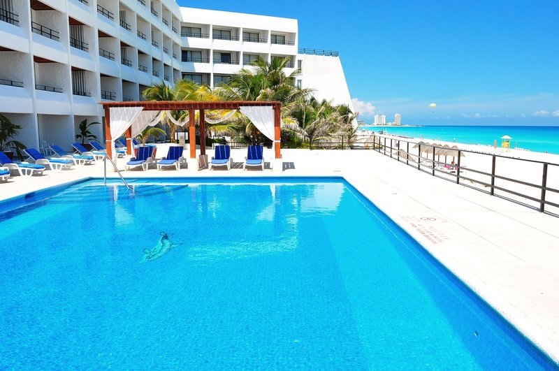 Flamingo Cancun Resort 2