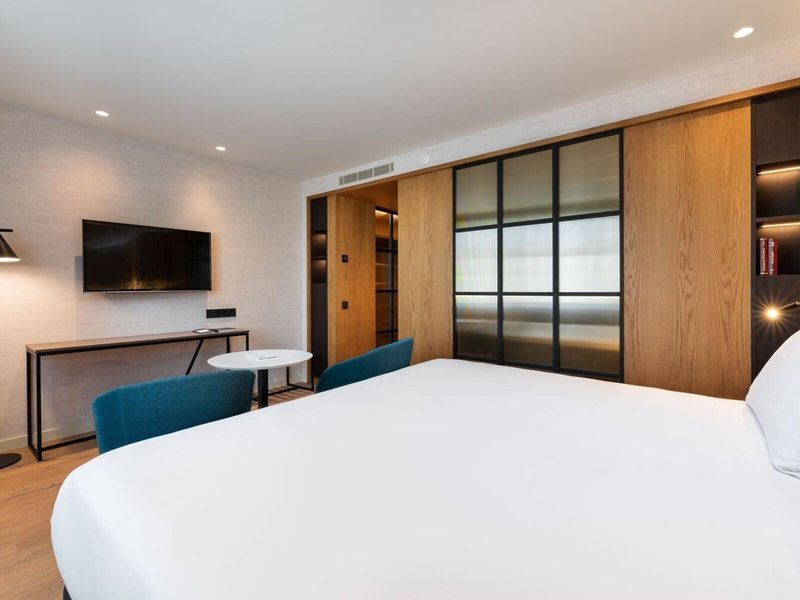 Eurostars Aliados 33