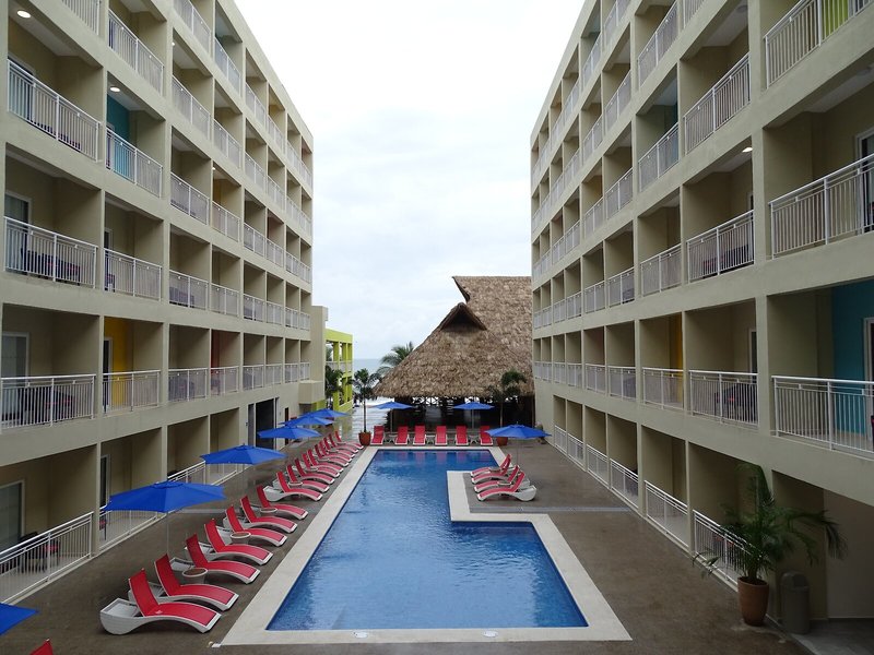 Decameron Isla Coral Guayabitos Ramada All Inclusive Resort 1