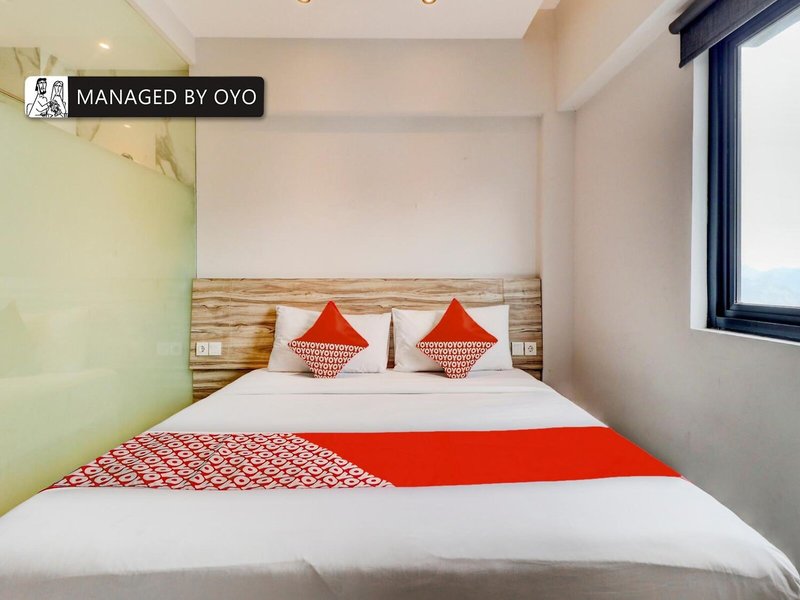 Oyo Flagship 90775 I Sleep Hotel Bandung 5