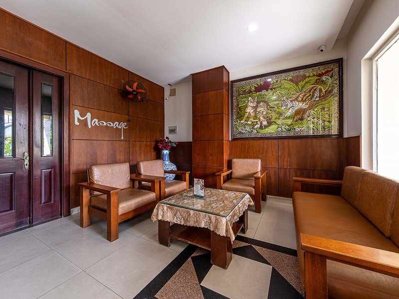 Phong Lan 2 Hotel 6