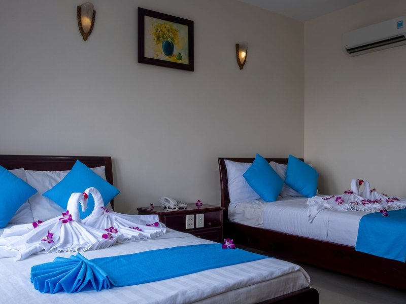 Phong Lan 2 Hotel 24