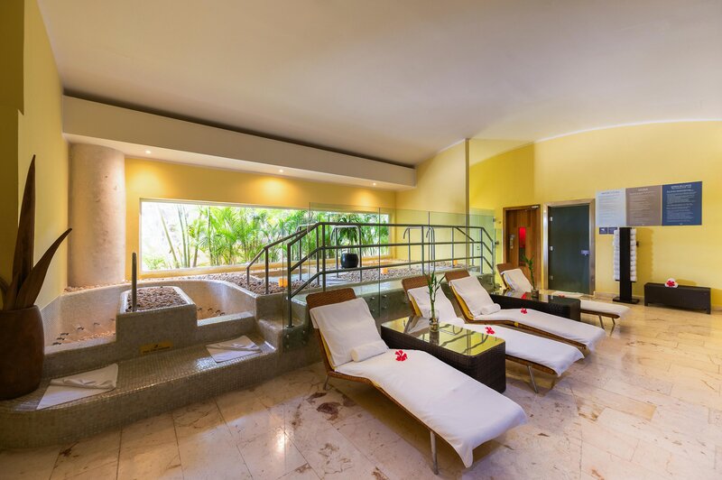 Azul Beach Resort Riviera Cancún by Karisma 36