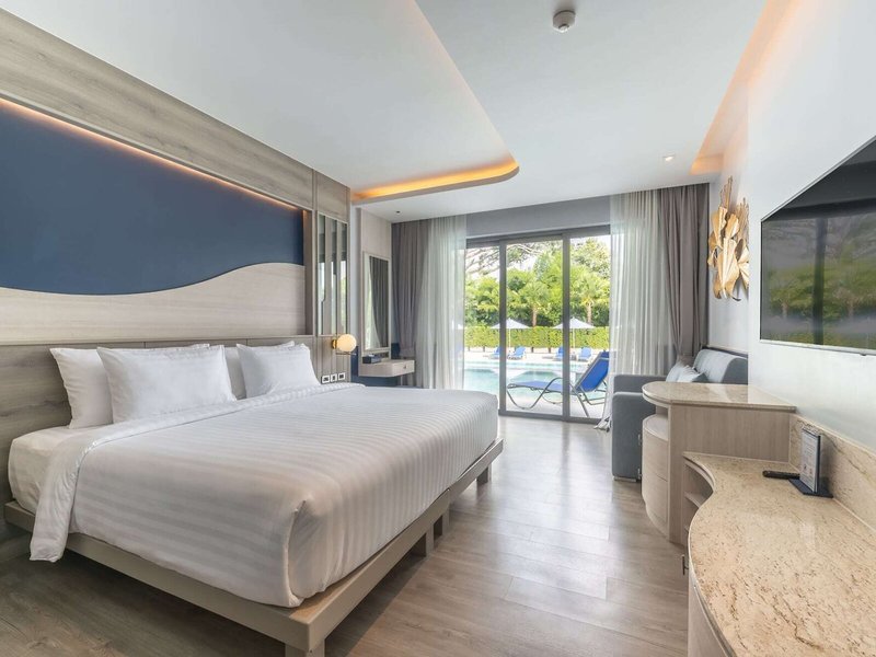 Seabed Grand Hotel Phuket 16