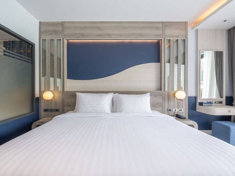 Seabed Grand Hotel Phuket 17