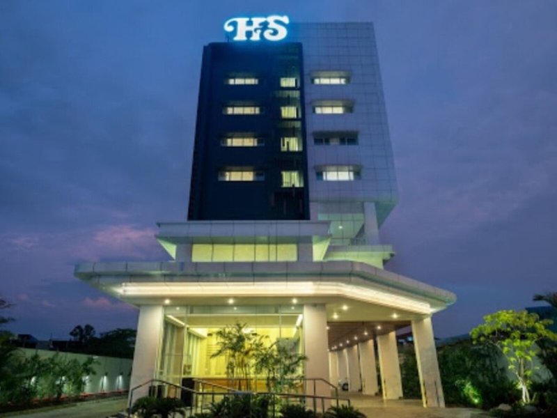 Hotel Santika Pasir Koja Bandung 1
