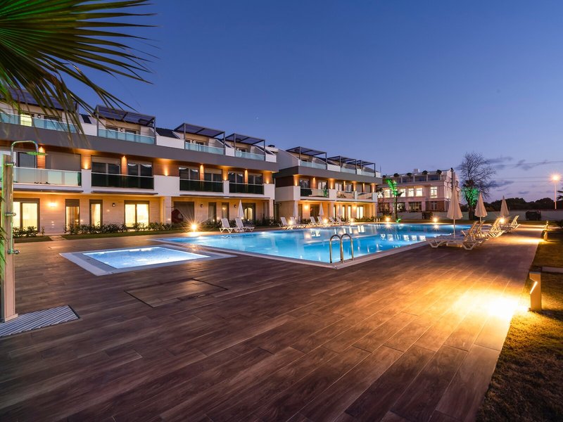 Veranda Beach Suites 13