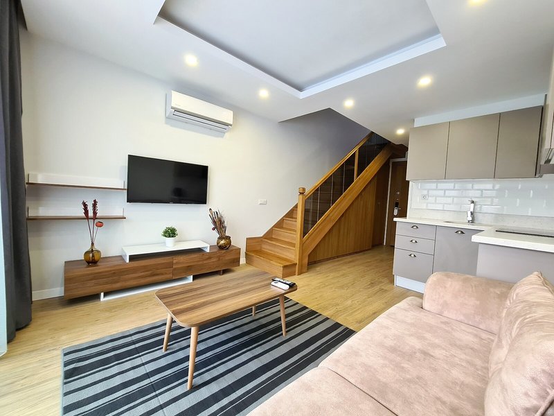 Veranda Beach Suites 36