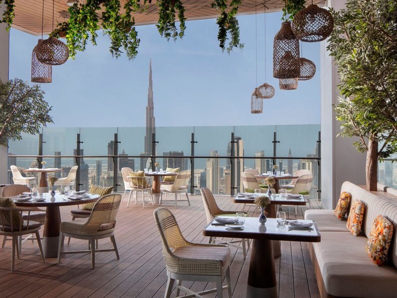 SLS Dubai Hotel & Residences 6