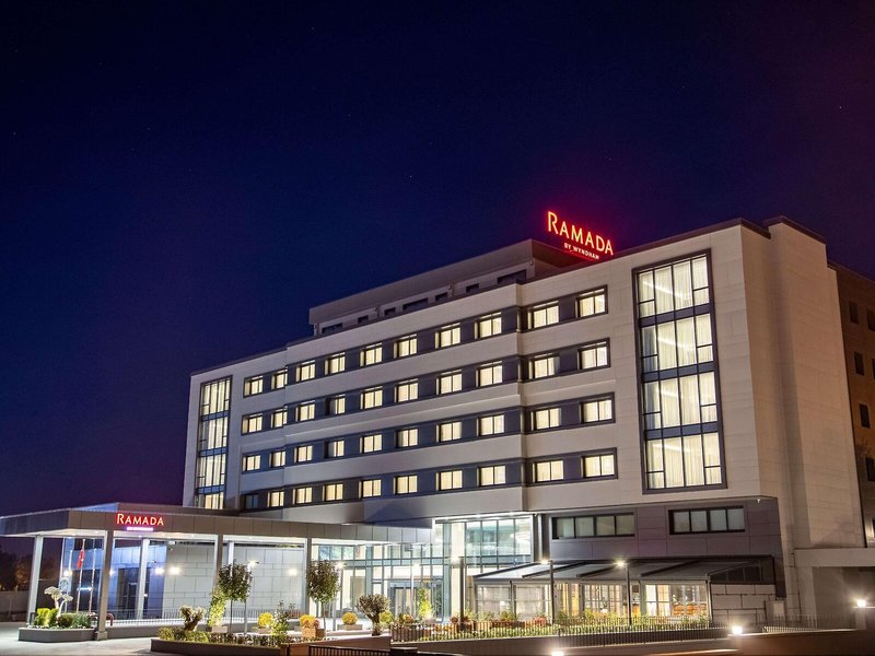 Ramada by Wyndham Izmir Aliaga 2