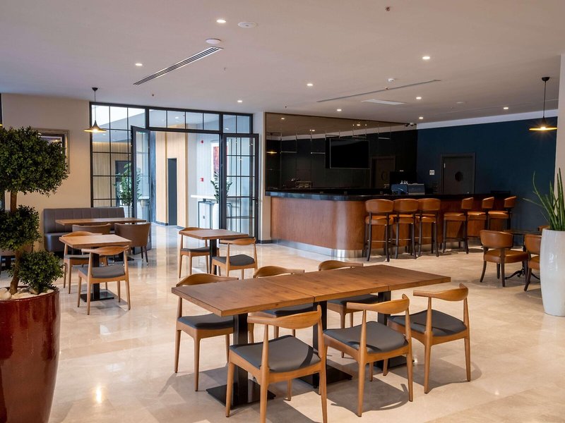 Ramada by Wyndham Izmir Aliaga 12