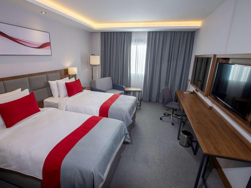 Ramada by Wyndham Izmir Aliaga 16