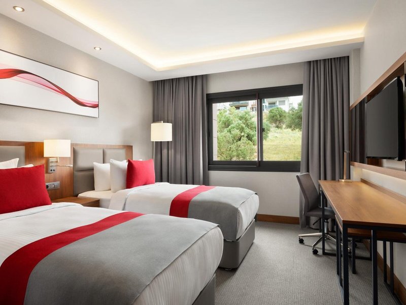 Ramada by Wyndham Izmir Aliaga 20