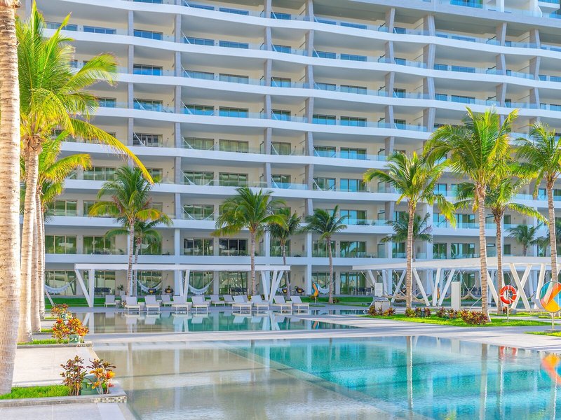 Garza Blanca Resort and Spa 2