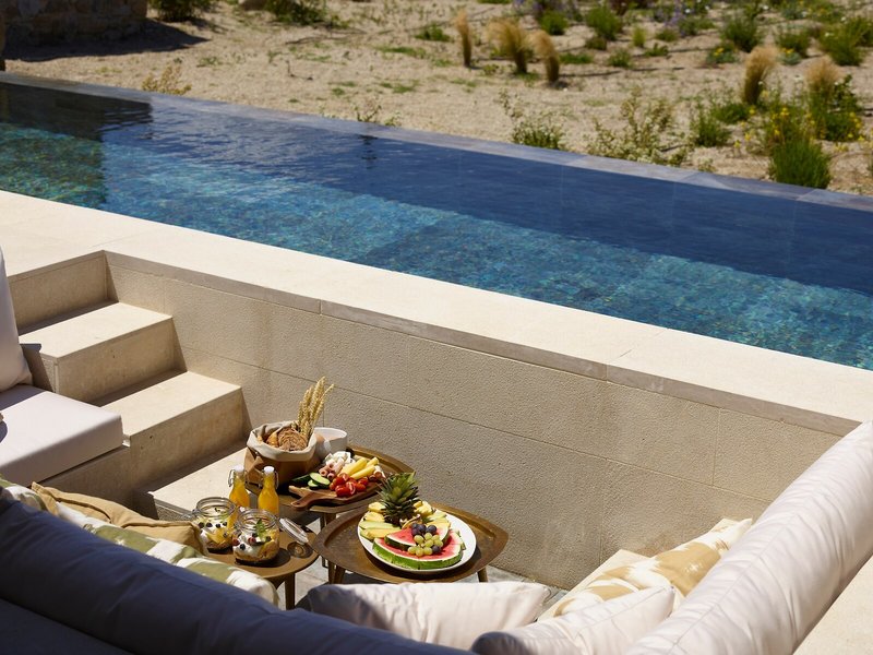 Bonzoe Homes & Villas 26
