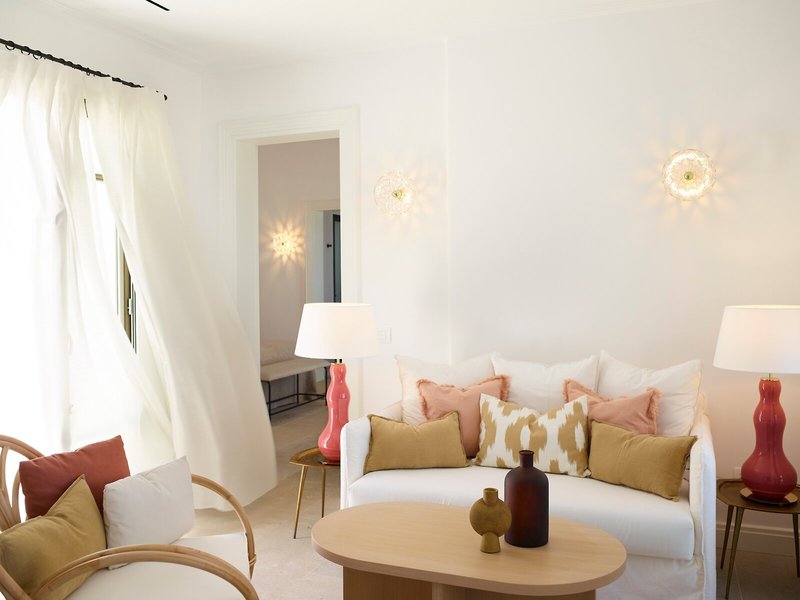 Bonzoe Homes & Villas 31