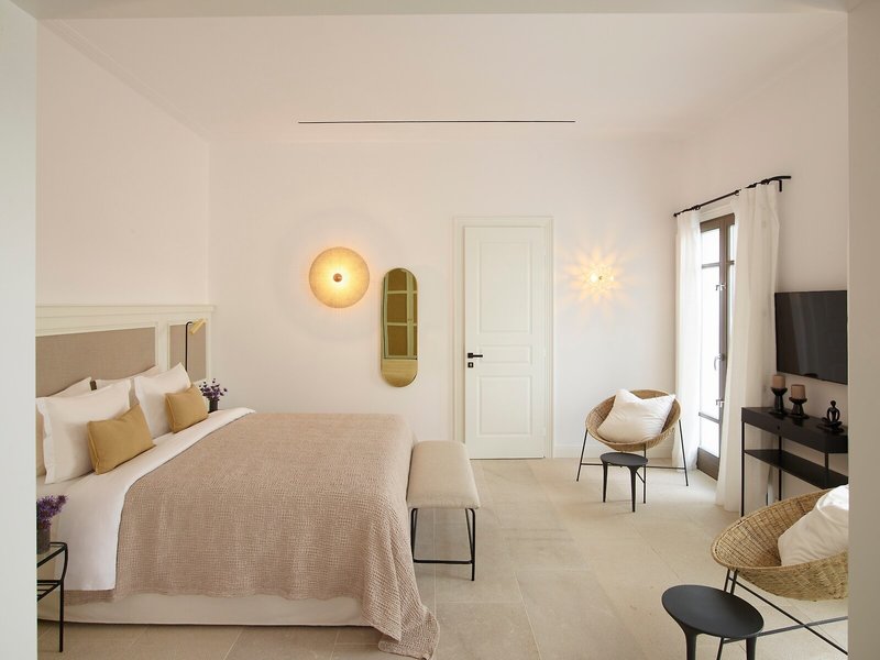 Bonzoe Homes & Villas 35