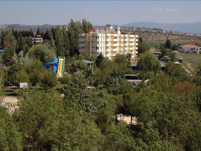 Flora Suites Hotel 3