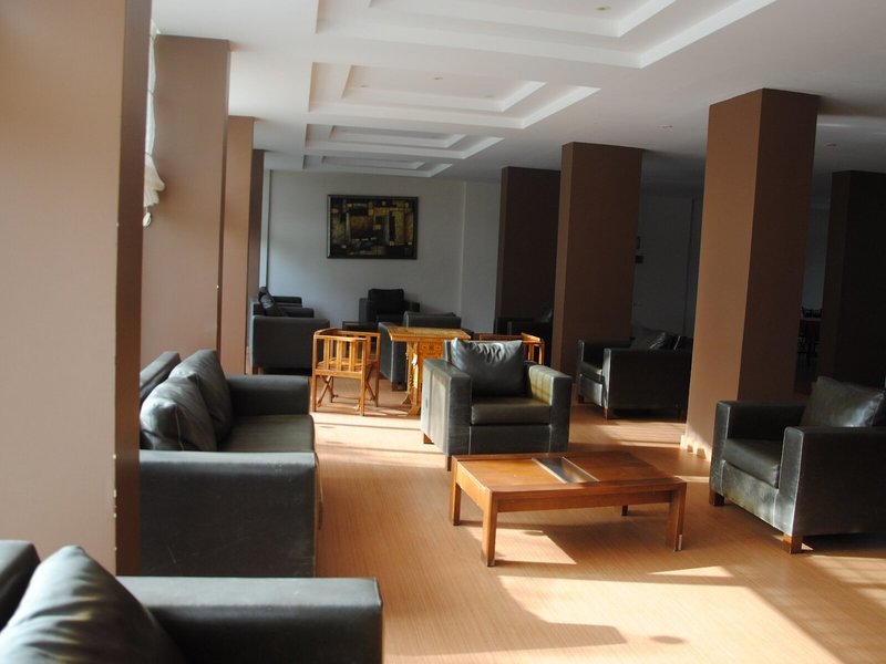 Flora Suites Hotel 26