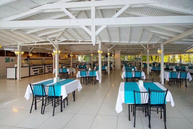 Flora Suites Hotel 12