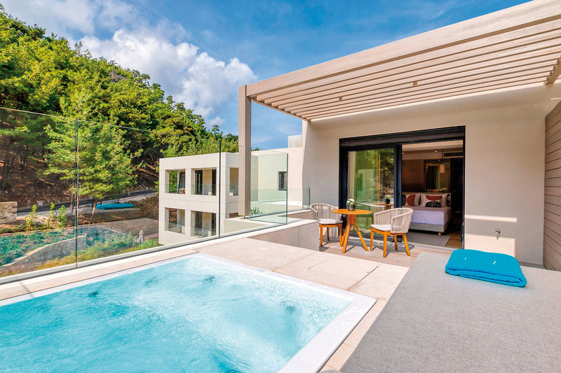 Vathi Cove Luxury Resort & Spa 9