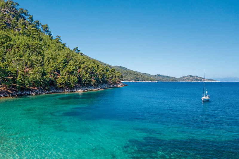Vathi Cove Luxury Resort & Spa 11
