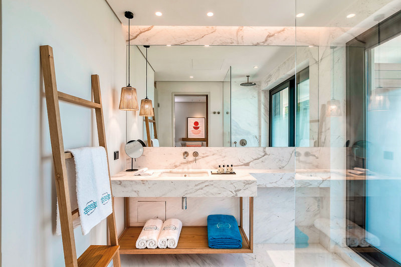 Vathi Cove Luxury Resort & Spa 20