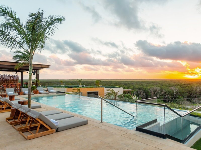 Aloft Tulum 12