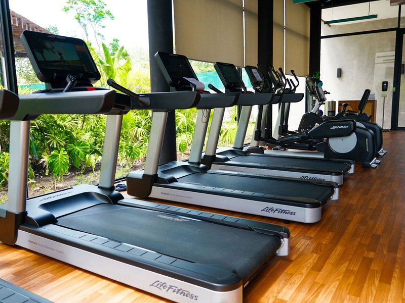 Aloft Tulum 40