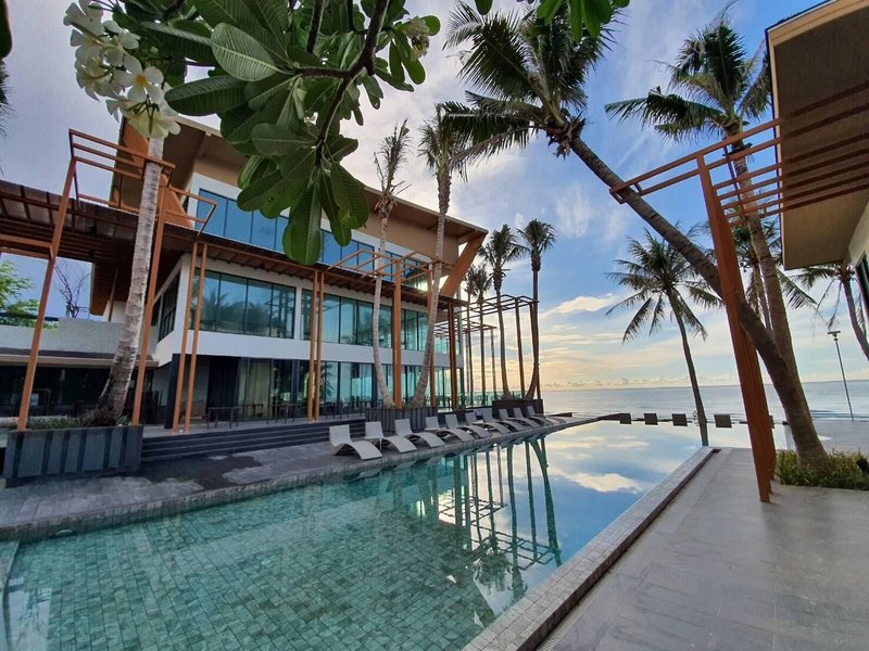Eco Cozy Beachfront Resort Chaam 2