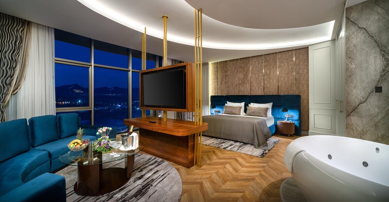 Concorde Tower Hotel 32